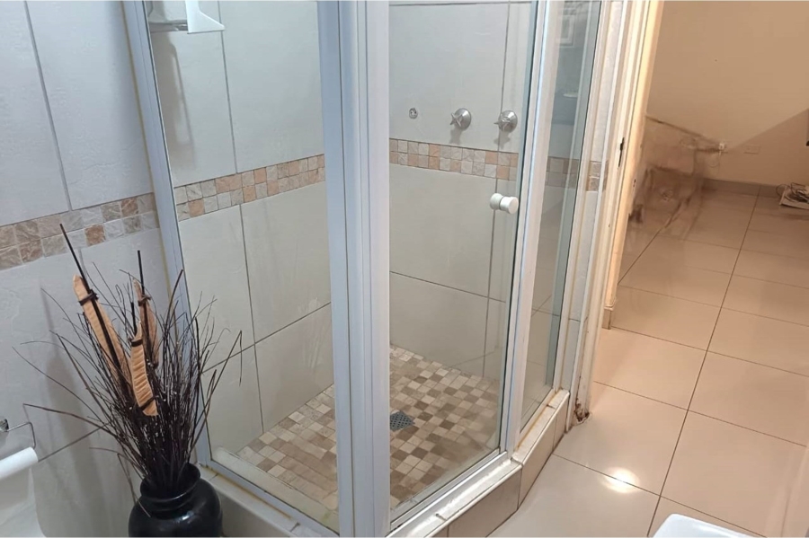 2 Bedroom Property for Sale in Scottburgh Central KwaZulu-Natal