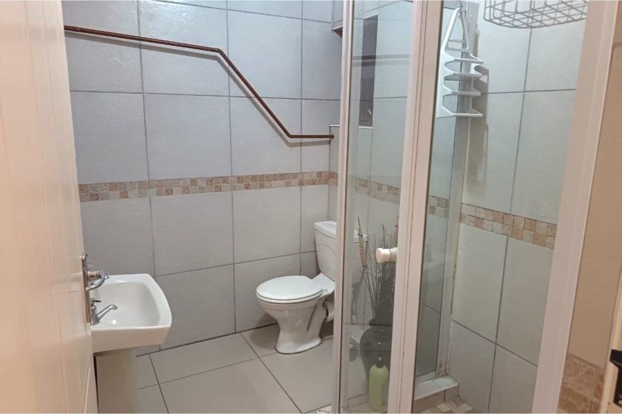 2 Bedroom Property for Sale in Scottburgh Central KwaZulu-Natal