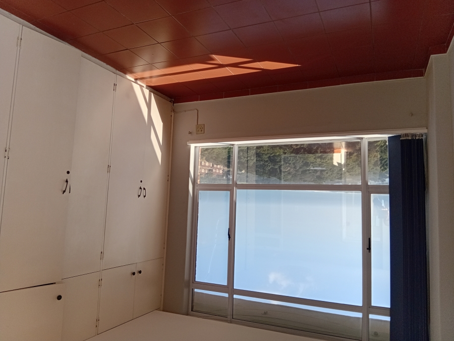 To Let 2 Bedroom Property for Rent in Morningside KwaZulu-Natal