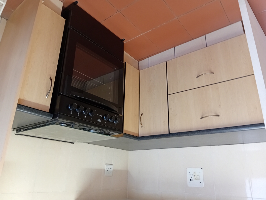 To Let 2 Bedroom Property for Rent in Morningside KwaZulu-Natal