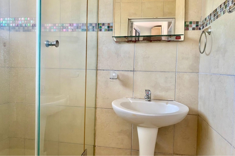 To Let 1 Bedroom Property for Rent in Tongaat KwaZulu-Natal