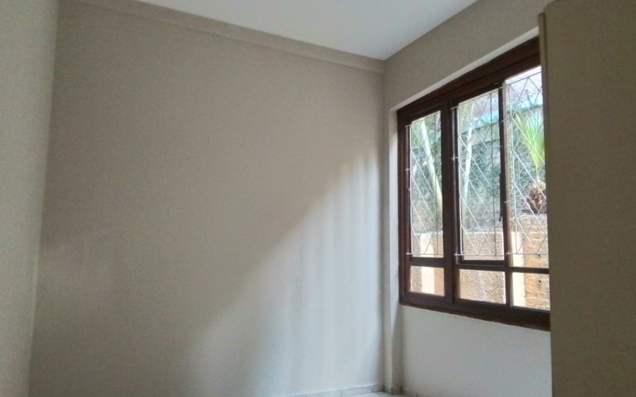 To Let 2 Bedroom Property for Rent in Margate KwaZulu-Natal