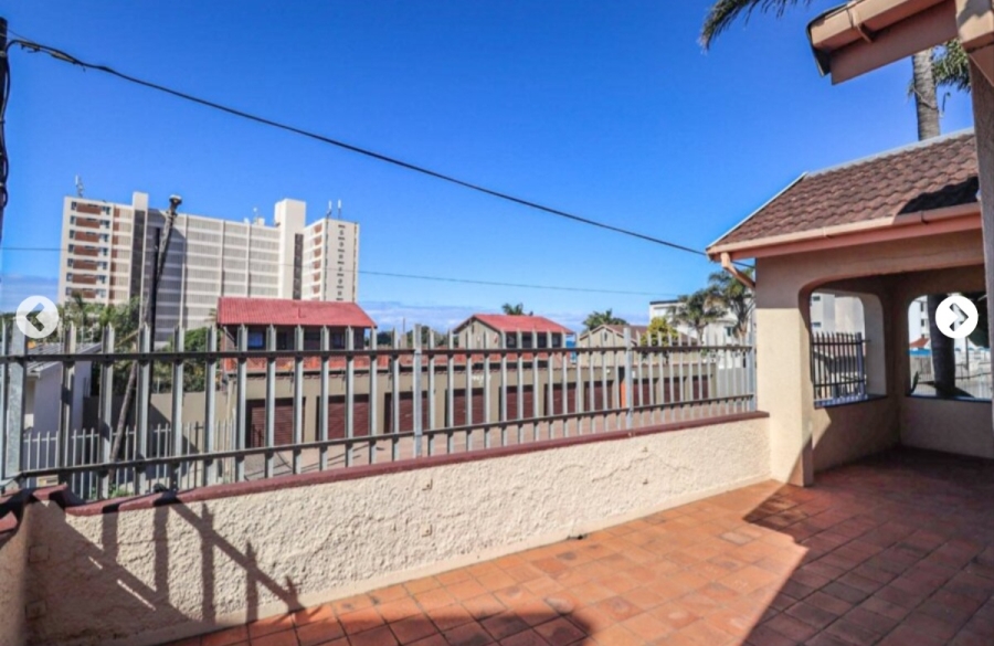 To Let 2 Bedroom Property for Rent in Margate KwaZulu-Natal