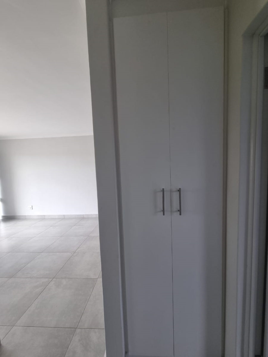 To Let 2 Bedroom Property for Rent in Lincoln Meade KwaZulu-Natal