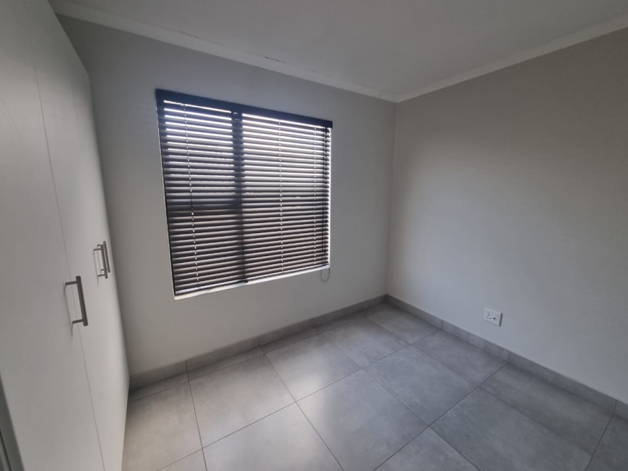 To Let 2 Bedroom Property for Rent in Lincoln Meade KwaZulu-Natal