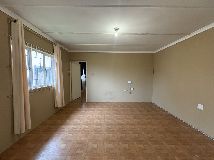 To Let 1 Bedroom Property for Rent in Woodview KwaZulu-Natal