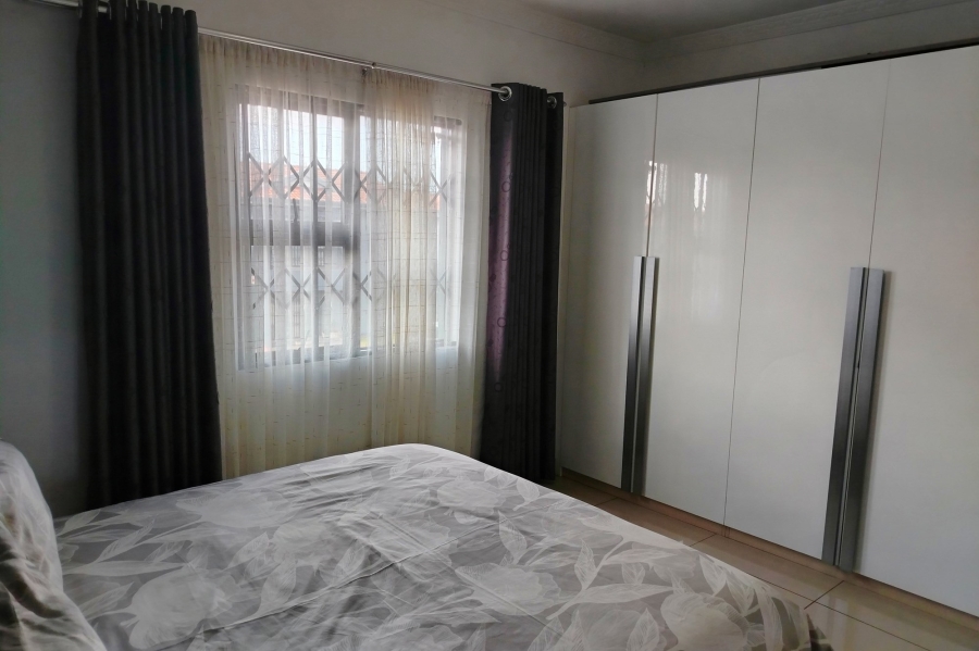 2 Bedroom Property for Sale in Shastri Park KwaZulu-Natal