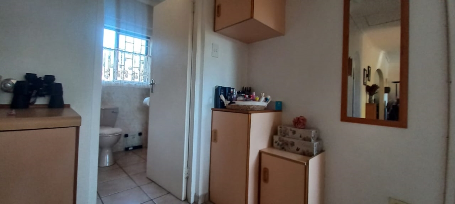 2 Bedroom Property for Sale in Veld En Vlei KwaZulu-Natal