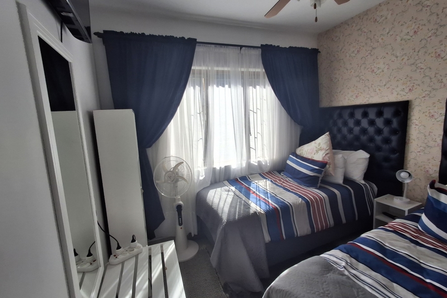 To Let 2 Bedroom Property for Rent in Ballito Central KwaZulu-Natal