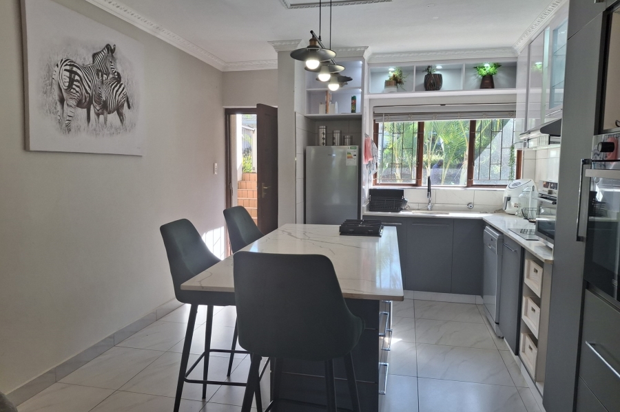 To Let 2 Bedroom Property for Rent in Ballito Central KwaZulu-Natal