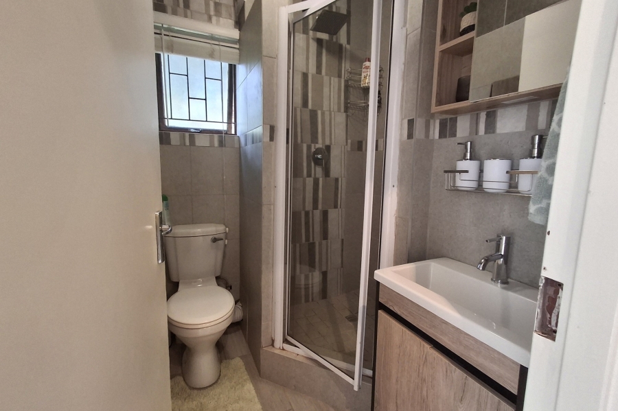 To Let 2 Bedroom Property for Rent in Ballito Central KwaZulu-Natal