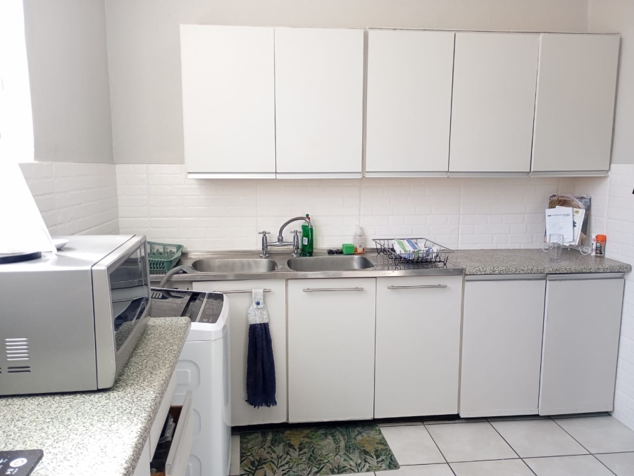 To Let 2 Bedroom Property for Rent in Umhlanga KwaZulu-Natal
