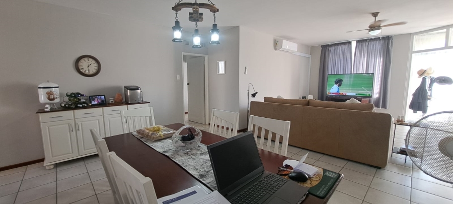 To Let 2 Bedroom Property for Rent in Umhlanga KwaZulu-Natal