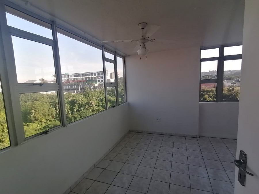 To Let 2 Bedroom Property for Rent in Amanzimtoti KwaZulu-Natal