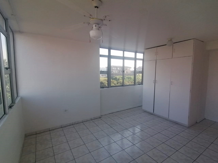 To Let 2 Bedroom Property for Rent in Amanzimtoti KwaZulu-Natal