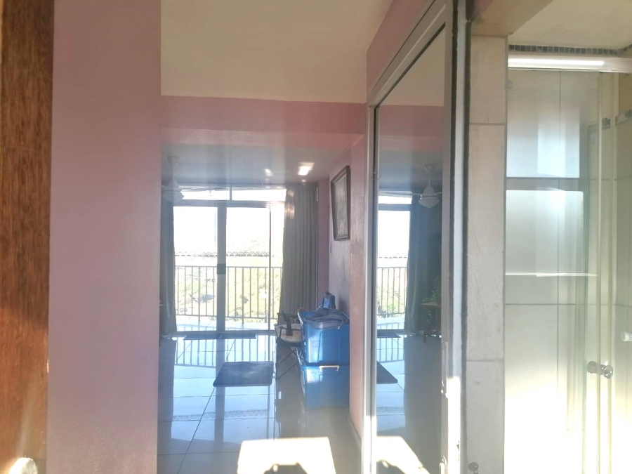 To Let 2 Bedroom Property for Rent in Amanzimtoti KwaZulu-Natal