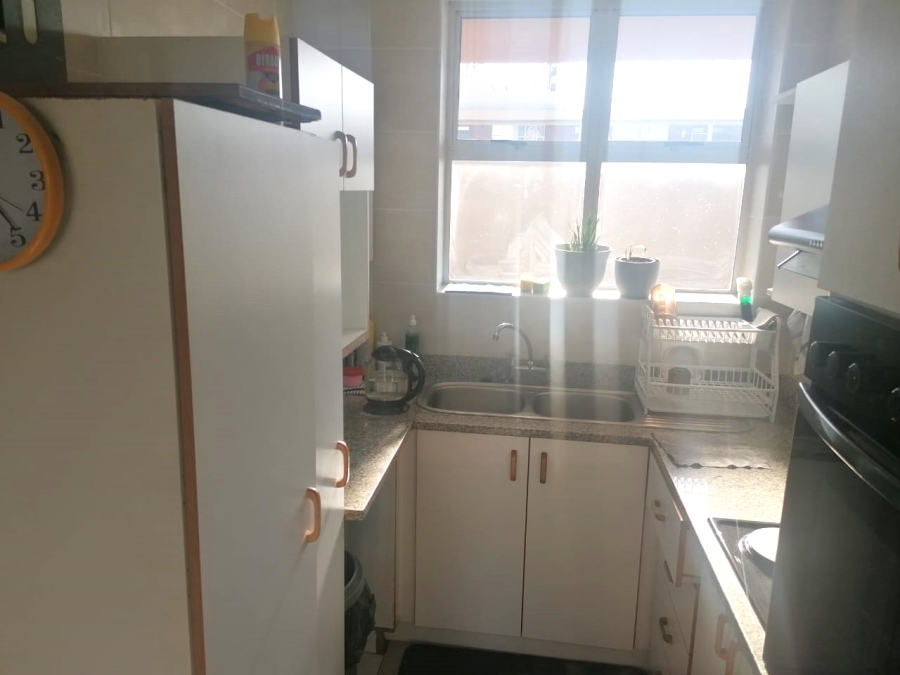 To Let 2 Bedroom Property for Rent in Amanzimtoti KwaZulu-Natal