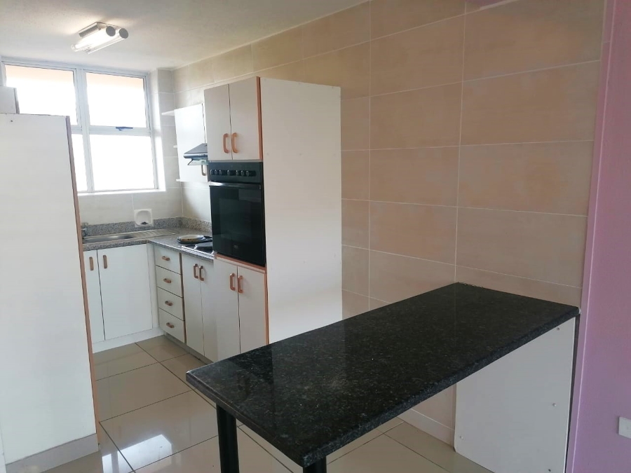 To Let 2 Bedroom Property for Rent in Amanzimtoti KwaZulu-Natal