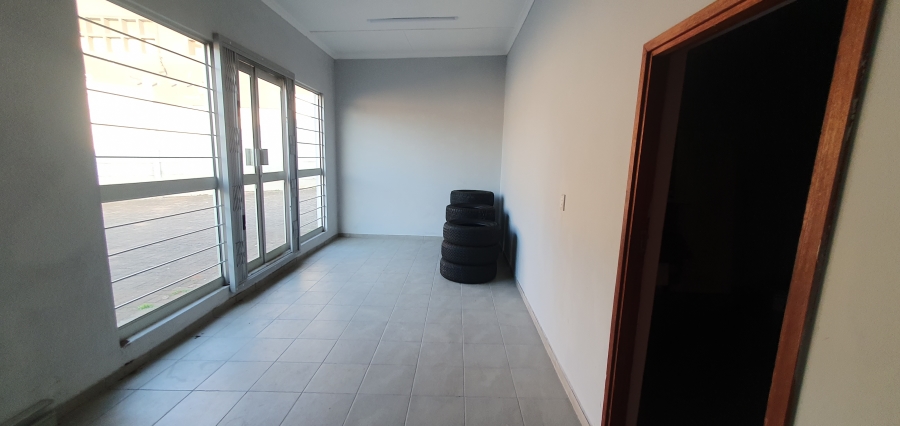 To Let commercial Property for Rent in Athlone Park KwaZulu-Natal