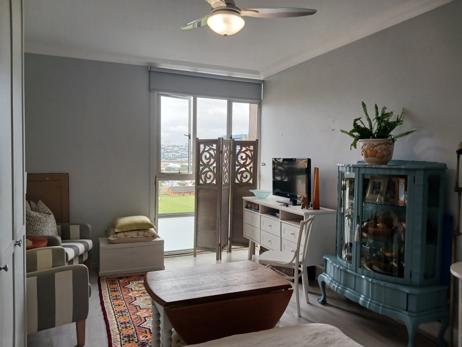 1 Bedroom Property for Sale in North Beach KwaZulu-Natal