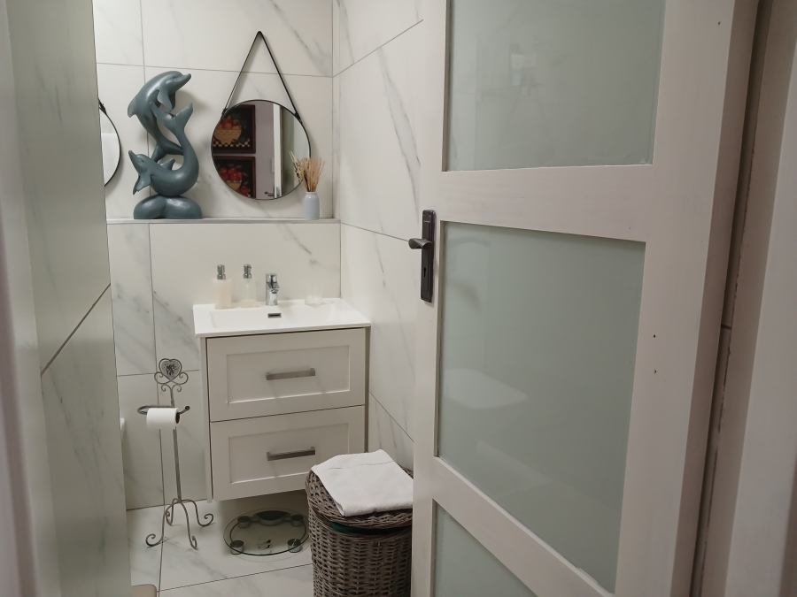 1 Bedroom Property for Sale in North Beach KwaZulu-Natal
