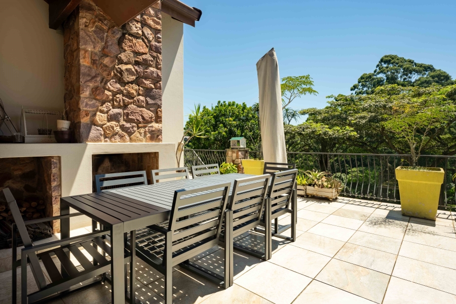 5 Bedroom Property for Sale in Kirtlington Park KwaZulu-Natal