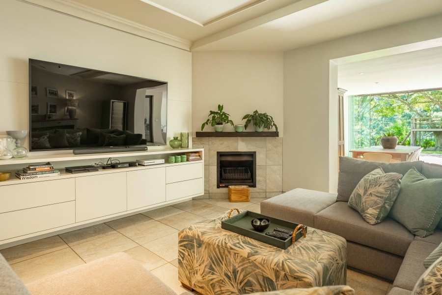 5 Bedroom Property for Sale in Kirtlington Park KwaZulu-Natal
