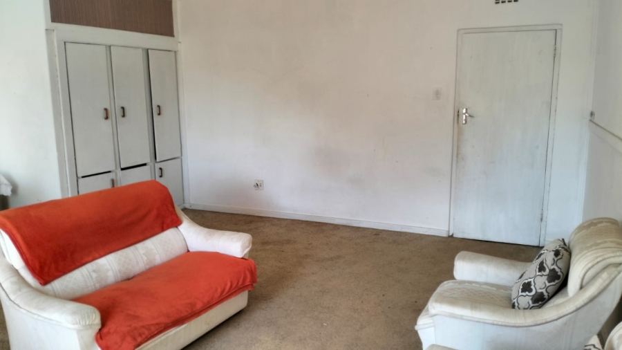 4 Bedroom Property for Sale in Blackridge KwaZulu-Natal