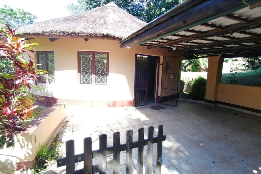 2 Bedroom Property for Sale in Umtentweni KwaZulu-Natal
