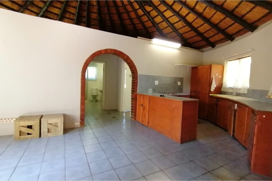 2 Bedroom Property for Sale in Umtentweni KwaZulu-Natal