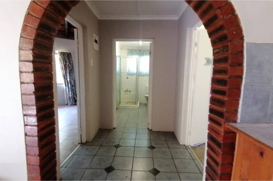 2 Bedroom Property for Sale in Umtentweni KwaZulu-Natal
