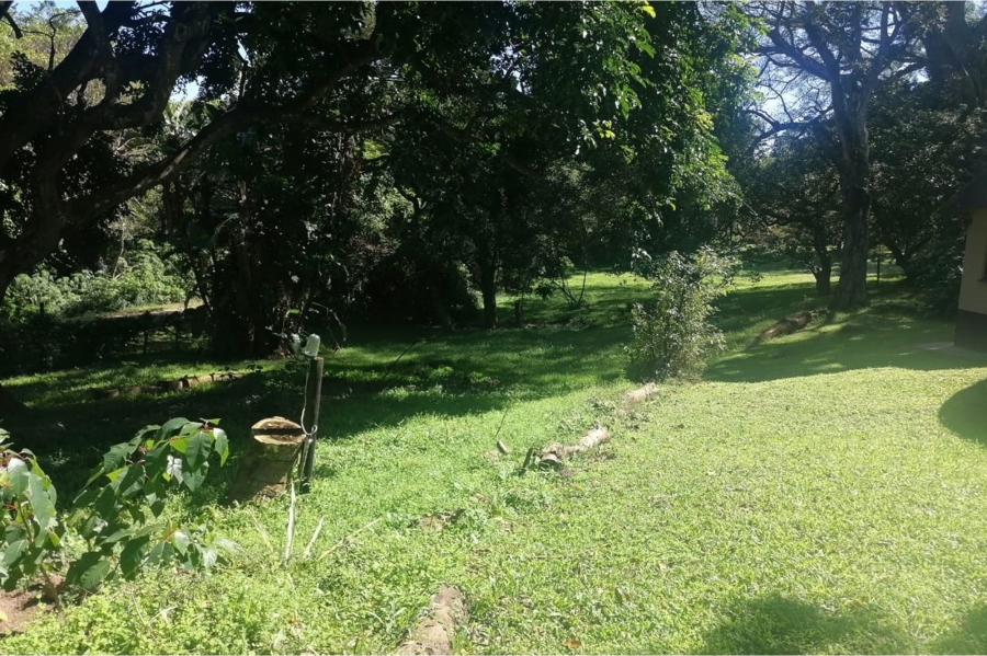 2 Bedroom Property for Sale in Umtentweni KwaZulu-Natal