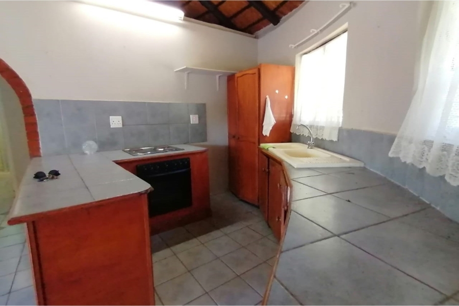 2 Bedroom Property for Sale in Umtentweni KwaZulu-Natal