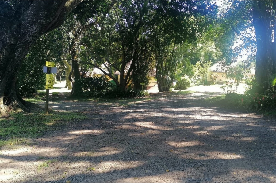 2 Bedroom Property for Sale in Umtentweni KwaZulu-Natal