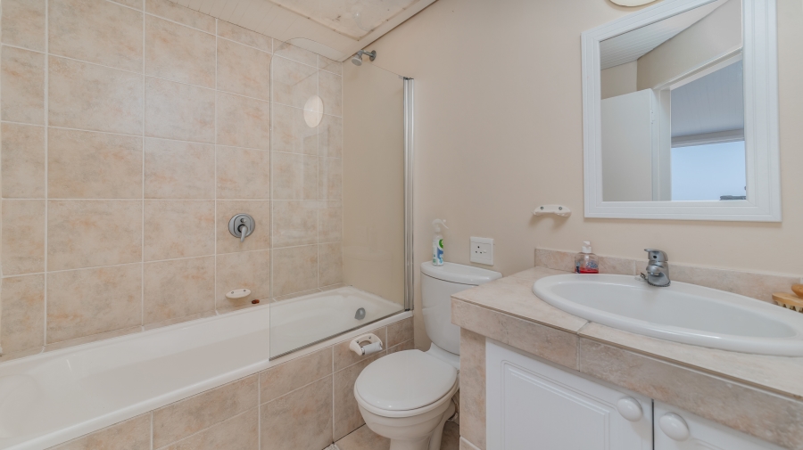 11 Bedroom Property for Sale in Sheffield Beach KwaZulu-Natal