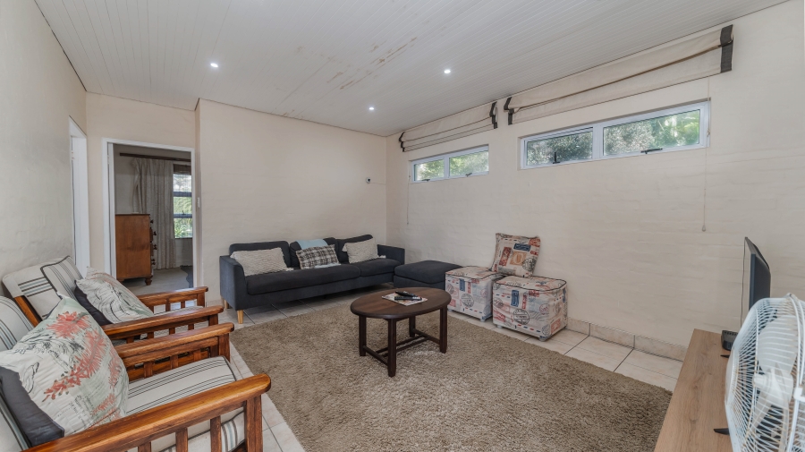 11 Bedroom Property for Sale in Sheffield Beach KwaZulu-Natal