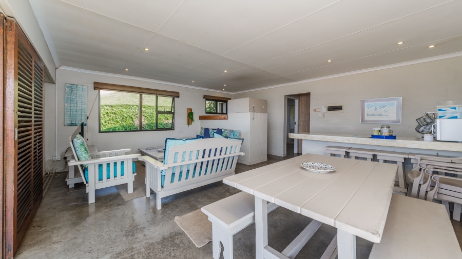 11 Bedroom Property for Sale in Sheffield Beach KwaZulu-Natal