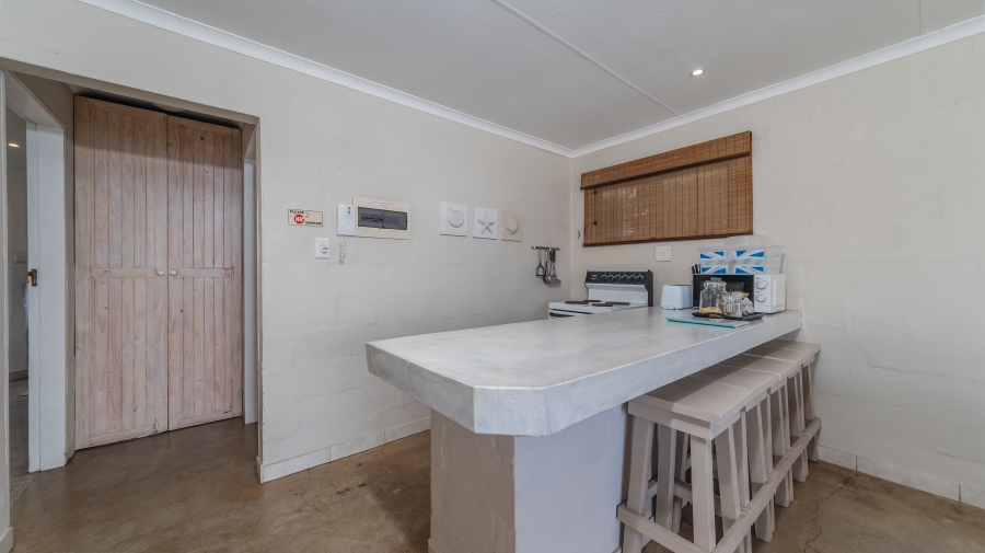 11 Bedroom Property for Sale in Sheffield Beach KwaZulu-Natal