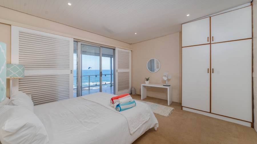 11 Bedroom Property for Sale in Sheffield Beach KwaZulu-Natal