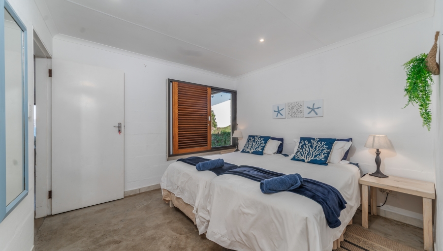 11 Bedroom Property for Sale in Sheffield Beach KwaZulu-Natal