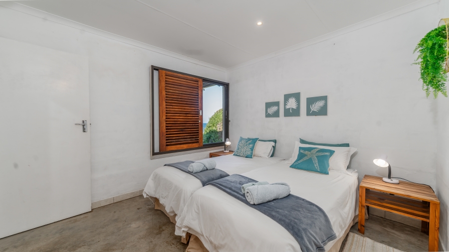 11 Bedroom Property for Sale in Sheffield Beach KwaZulu-Natal