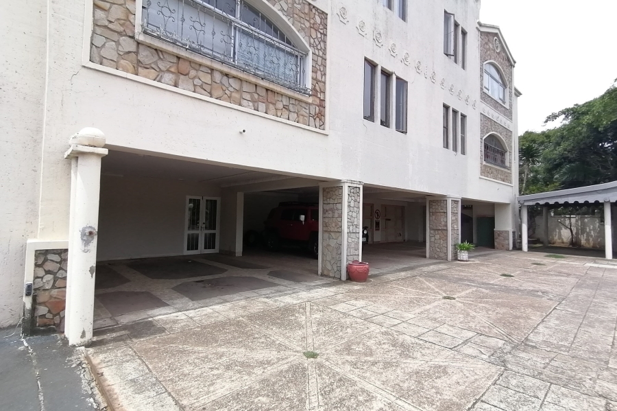 15 Bedroom Property for Sale in Margate KwaZulu-Natal