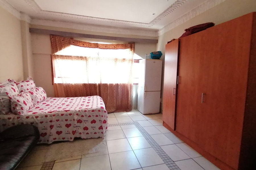 15 Bedroom Property for Sale in Margate KwaZulu-Natal