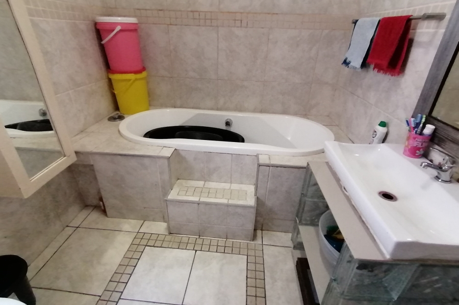 15 Bedroom Property for Sale in Margate KwaZulu-Natal