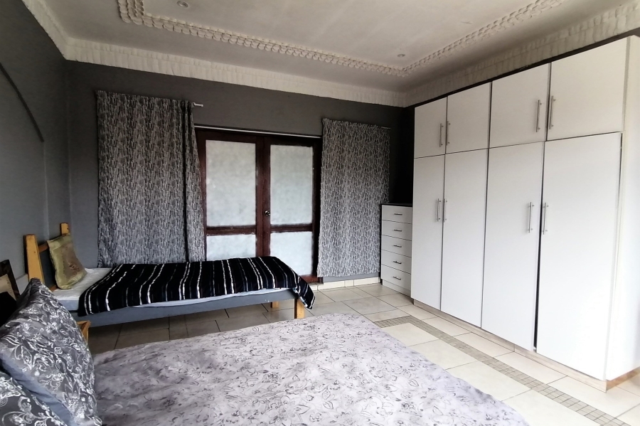 15 Bedroom Property for Sale in Margate KwaZulu-Natal