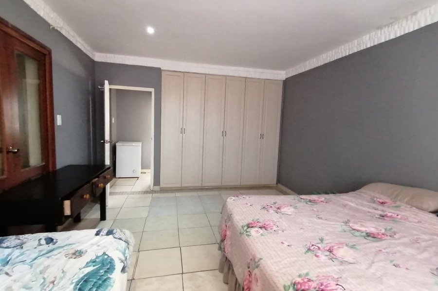 15 Bedroom Property for Sale in Margate KwaZulu-Natal