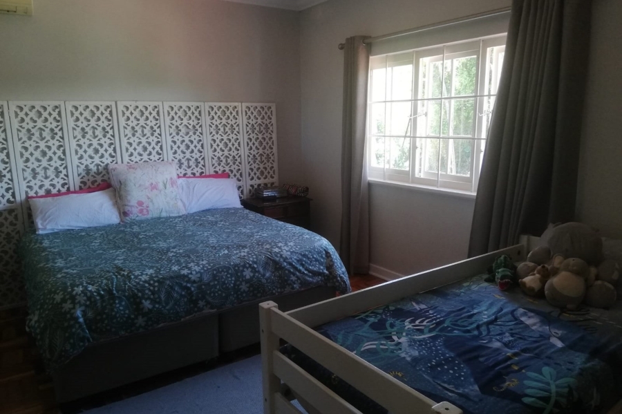 To Let 4 Bedroom Property for Rent in Durban North KwaZulu-Natal