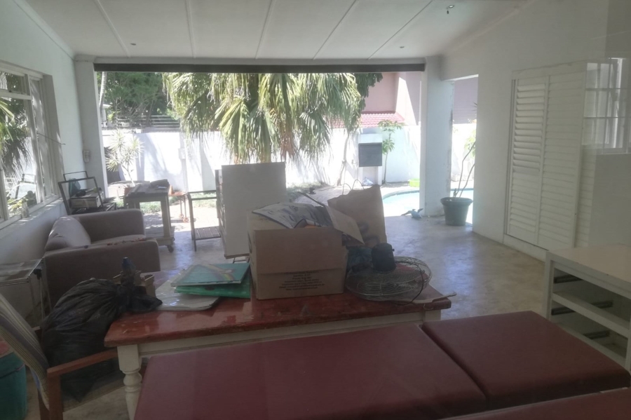 To Let 4 Bedroom Property for Rent in Durban North KwaZulu-Natal