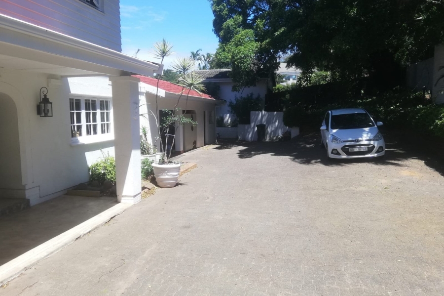 To Let 4 Bedroom Property for Rent in Durban North KwaZulu-Natal