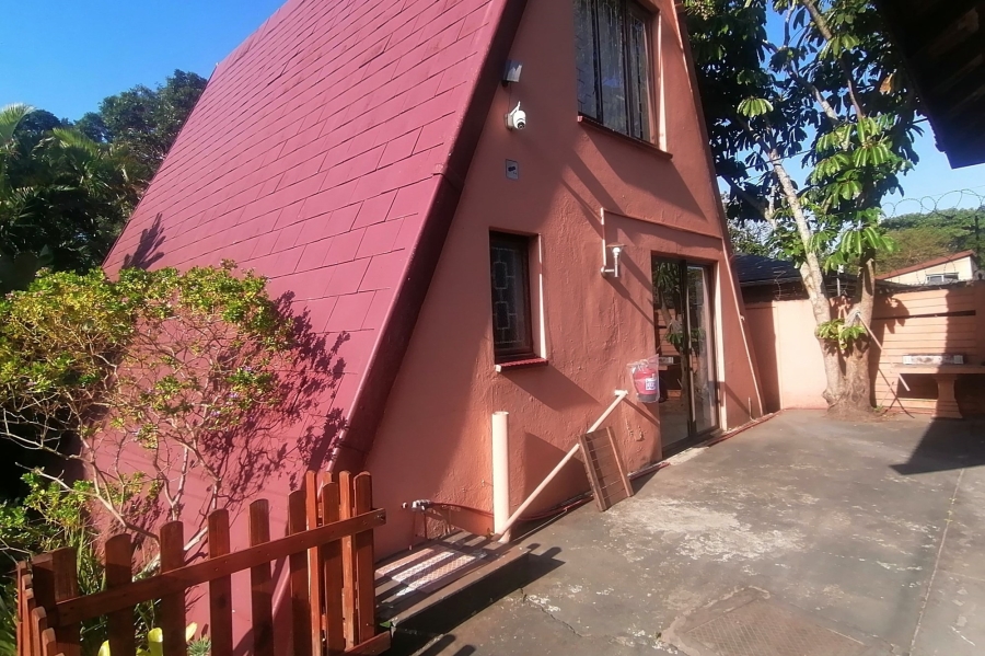 2 Bedroom Property for Sale in Hibberdene KwaZulu-Natal